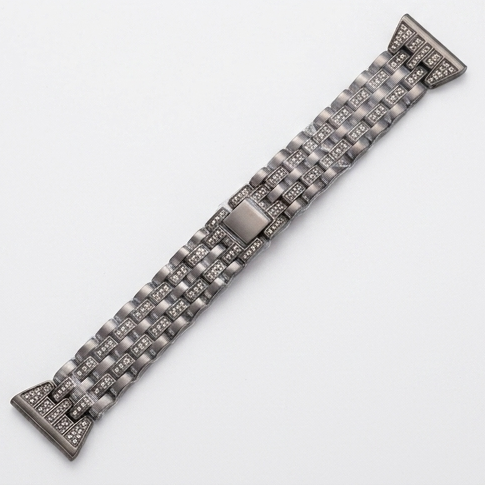 Luxurious Dual-Tone Pavé